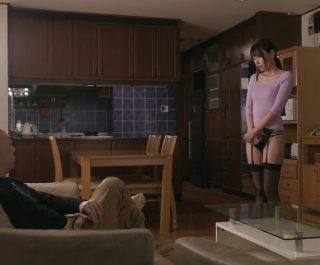 Sướng chảy nước với bố chồng