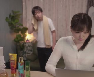 Gã giáo sư biến thái