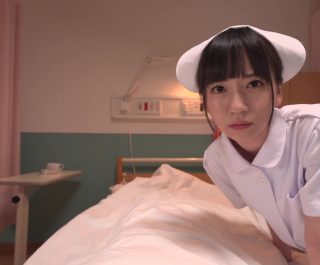 Sướng phê cặc khi được em y tá bú